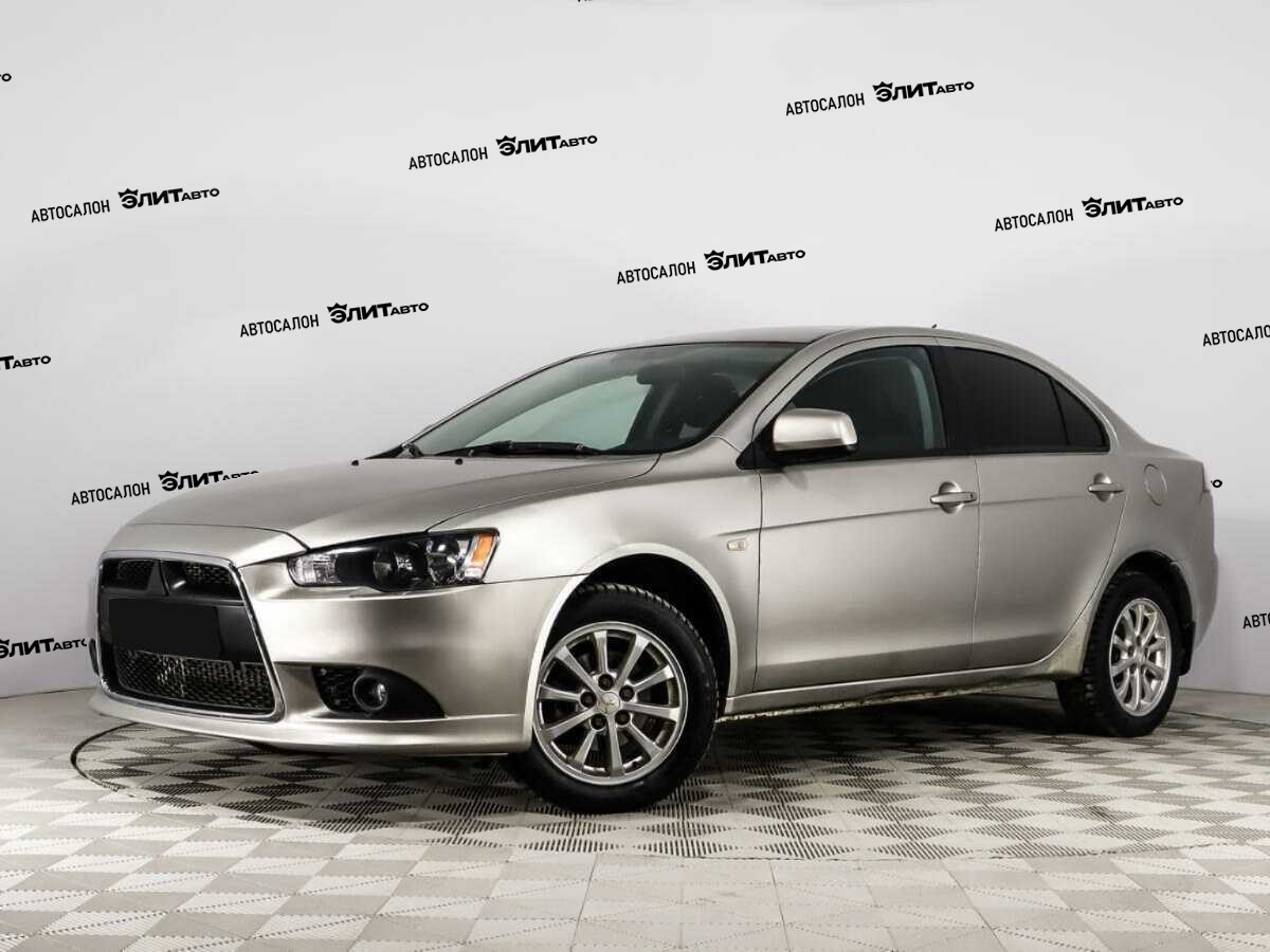 Mitsubishi Lancer